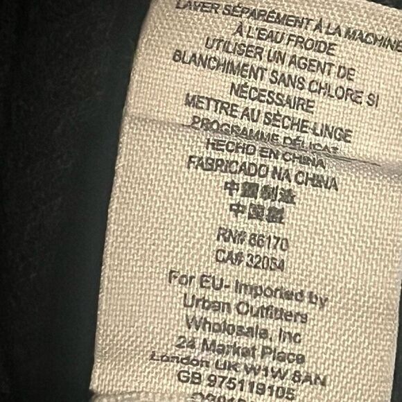 We The Free FP Cozy Up Thermal Henley Black Sz L - Picture 5 of 6